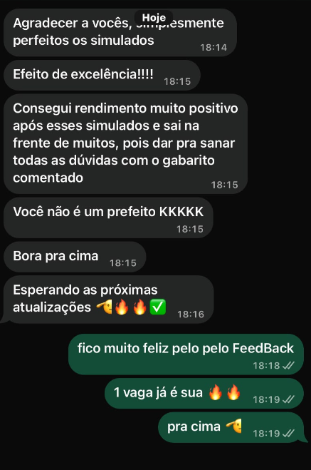 Print de cliente elogiando os simulados e os esclarecimentos do gabarito comentado.